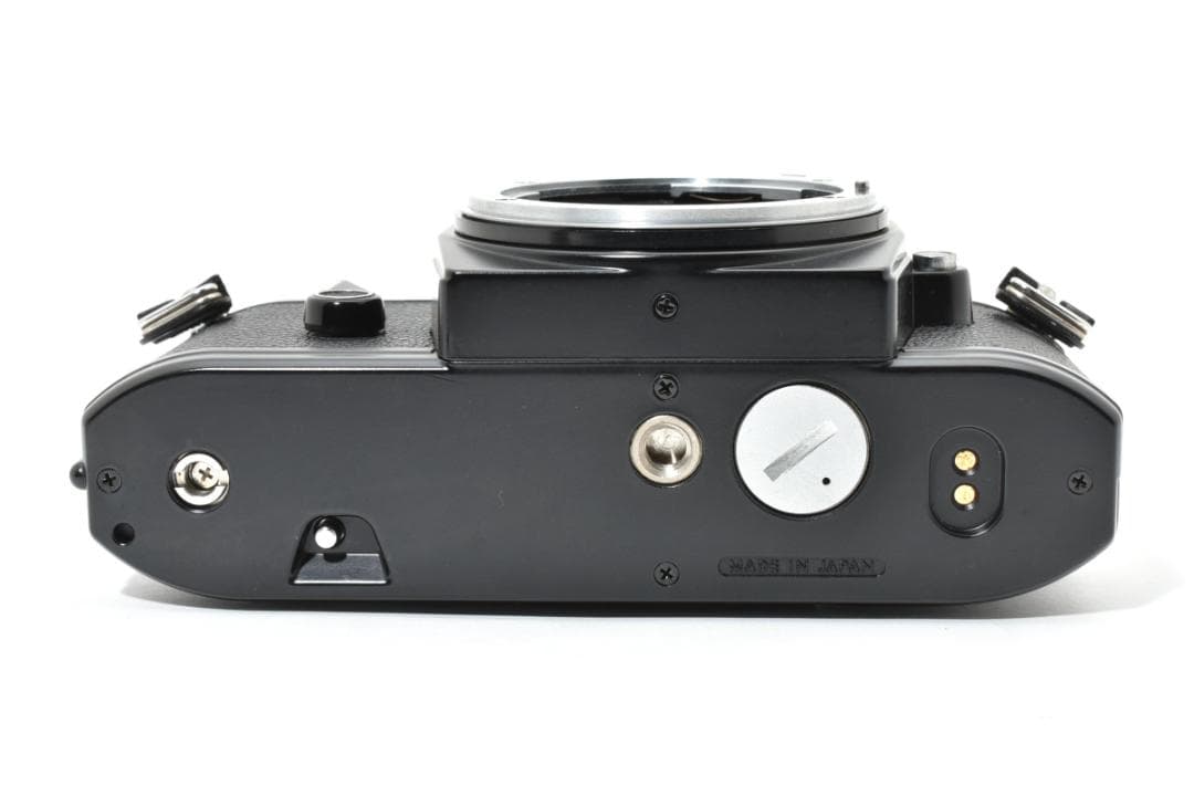 美品 NIKON ニコン EM フィルムカメラ　モルト新品交換済 H053