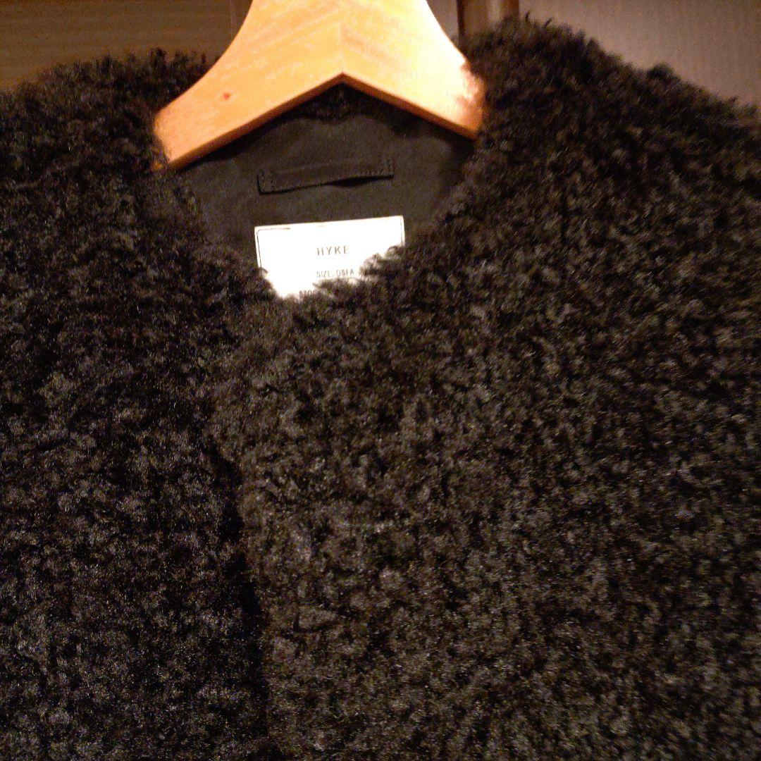 ブラックファーベスト ショート丈 ノーカラー