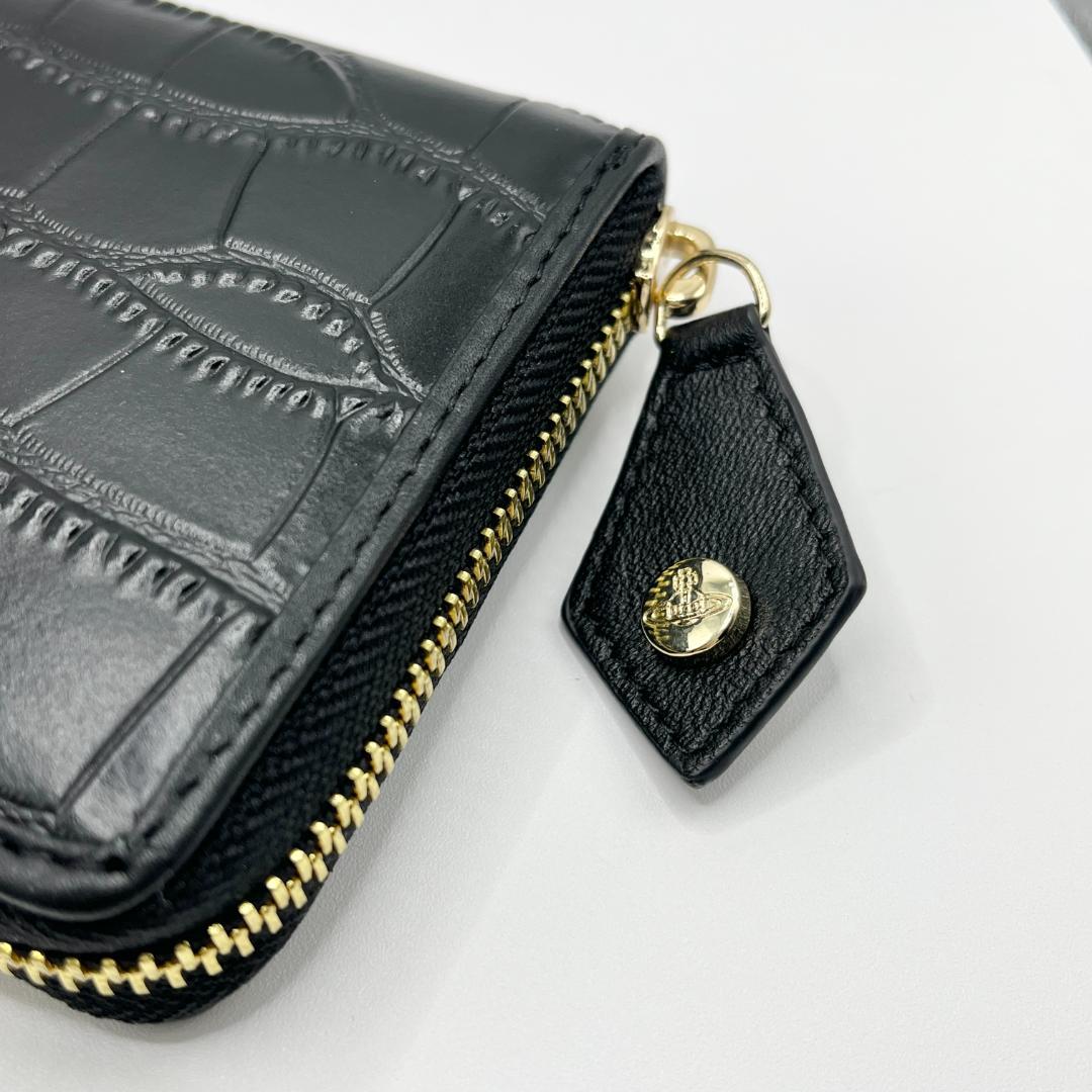 人気 未使用 Vivienne Westwood ワニ風 黒 シンプル ウロコ