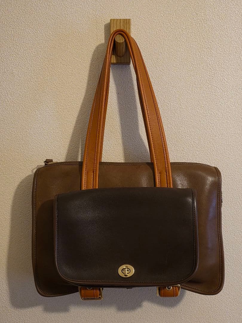 COACHのリメイクバッグ