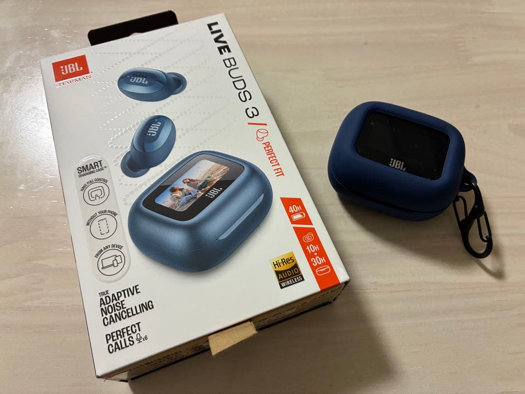 JBL LIVE BUDS 3 充電ケースのみ　充電器　ブルー　中古美品