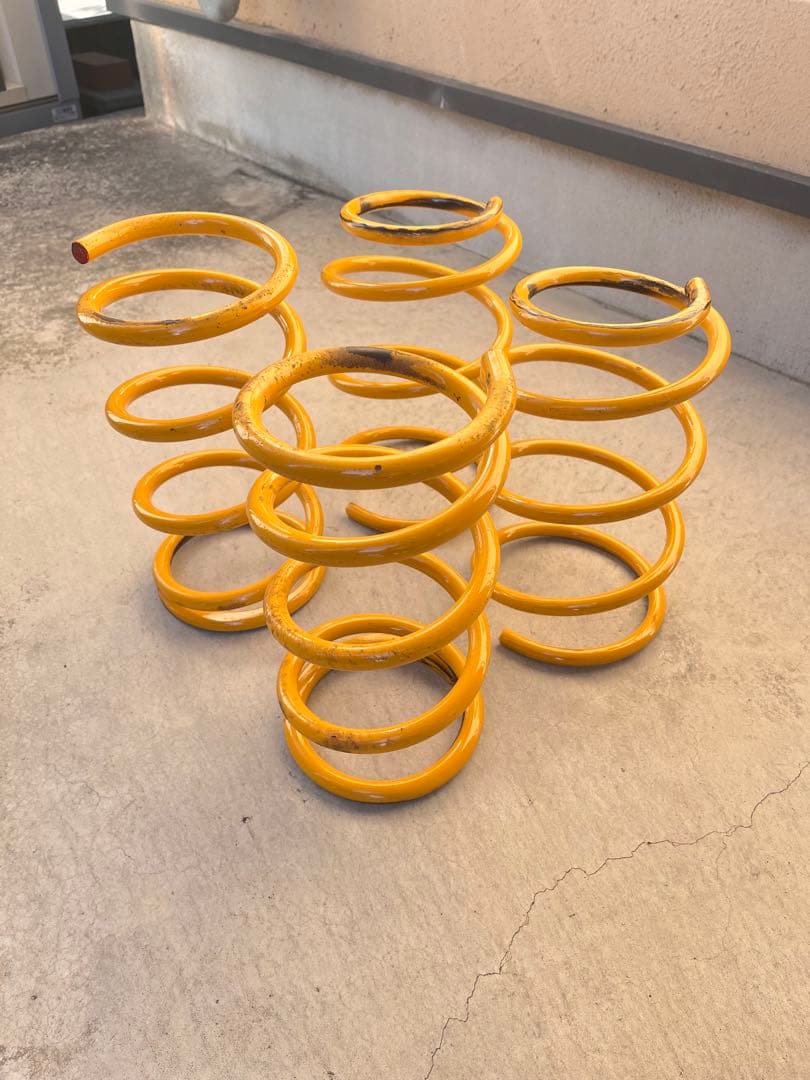 ローダウンスプリング【アイシス：モデリスタパーツ】