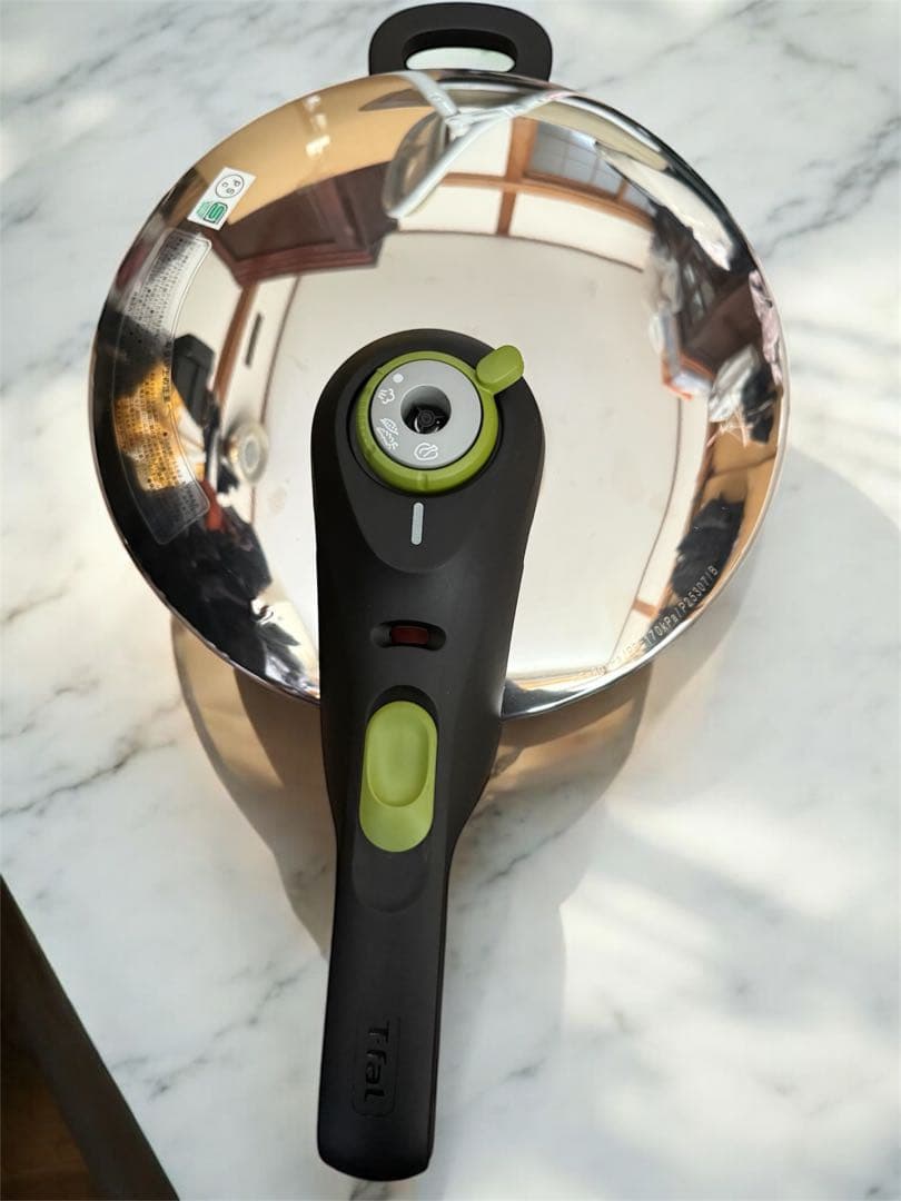 未使用品 T-faL 圧力鍋6L