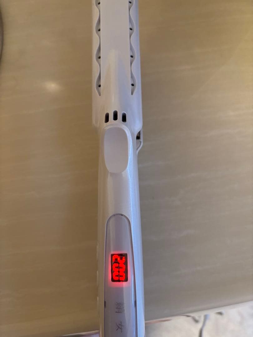 KINUJO ストレートヘアアイロン LM225 ホワイト