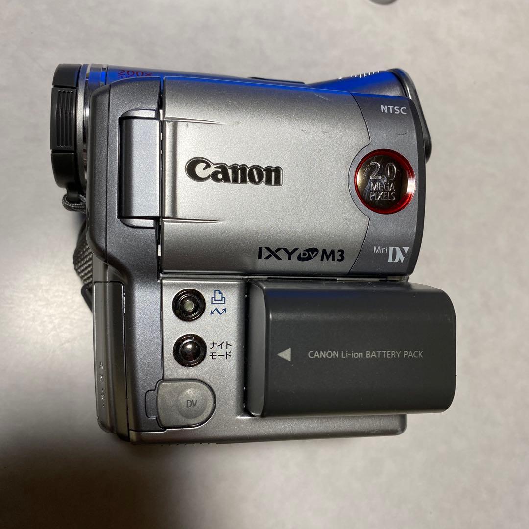 Canon miniDVビデオカメラ　IXYdv M3 ①