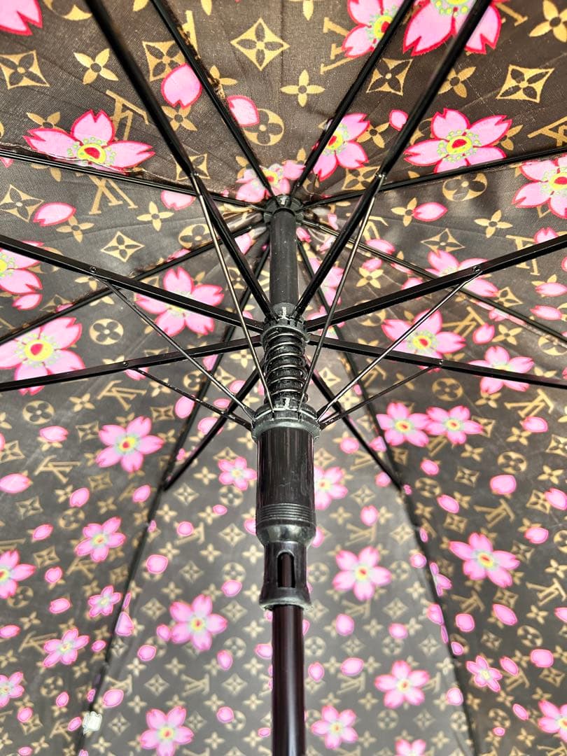LOUIS VUITTON 長傘 黒とピンク花柄