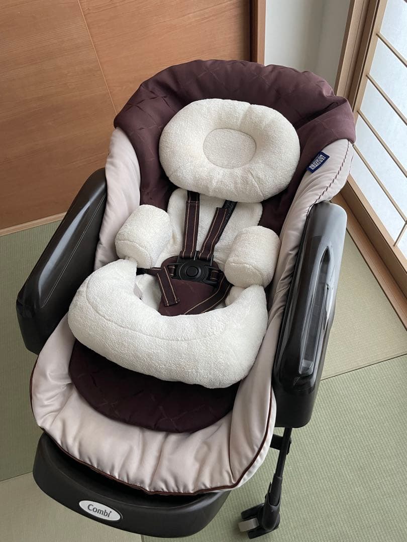 【美品】コンビ電動ハイローチェア ★ネムリラ オートスウィング AT