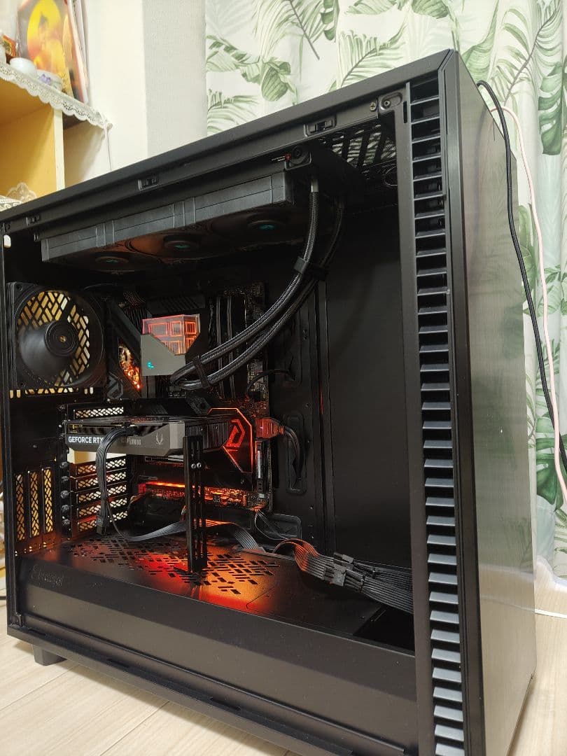 Windowsデスクトップ 13700KF ,Z790,64gb/1tb/5060ti-16gb