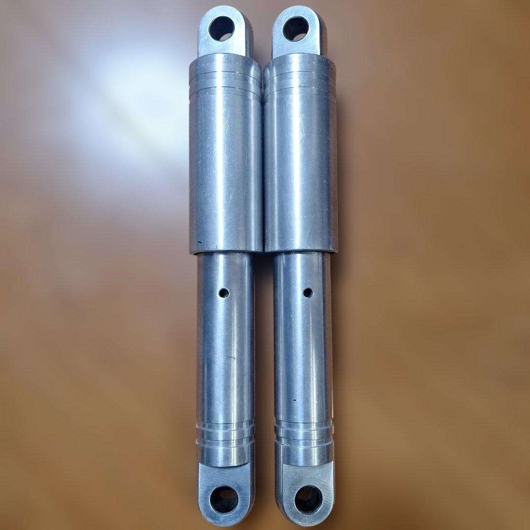 【値下しました】ドラッグスター250　ビレットサス　アメリカンドラッカーズ