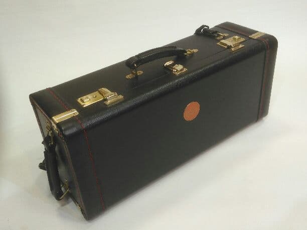 バック　トランペット　ハードケース　未使用品