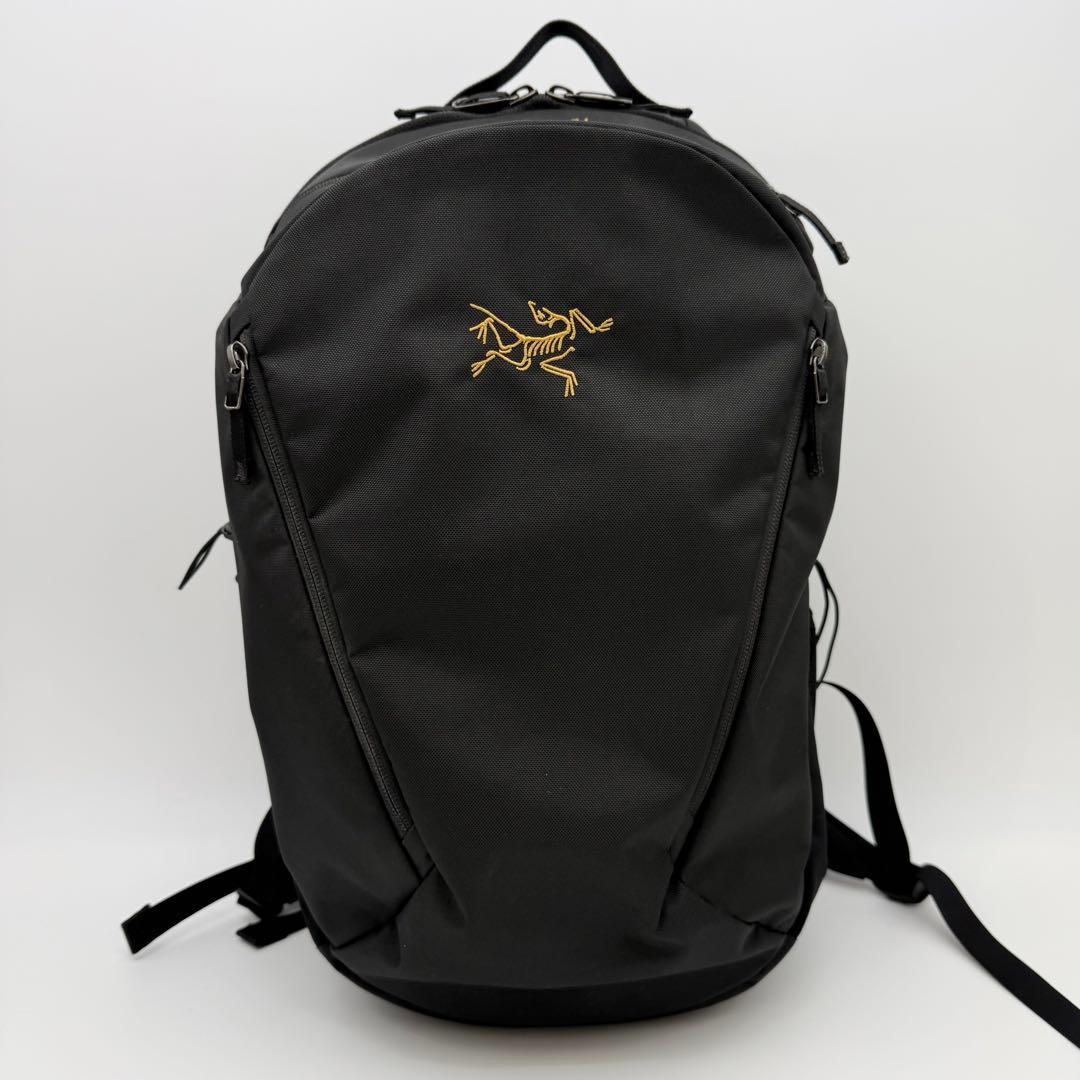 ARC’TERYX MANTIS 26 BACKPACK 黒