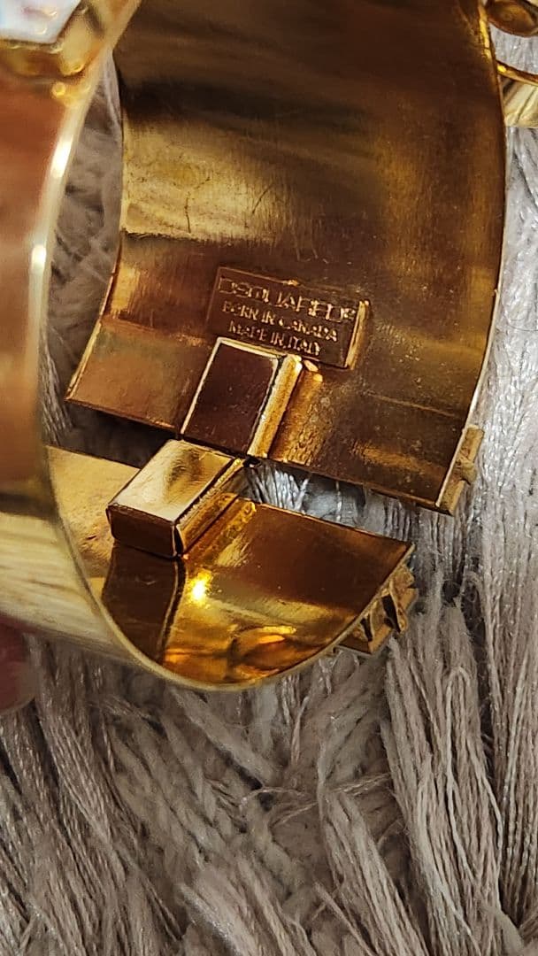 激レアロゴ入り☆ディースクエアード☆ビジューリボンバングル