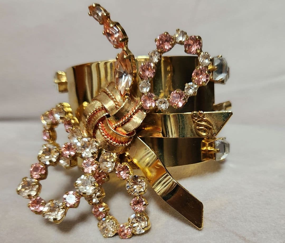 激レアロゴ入り☆ディースクエアード☆ビジューリボンバングル