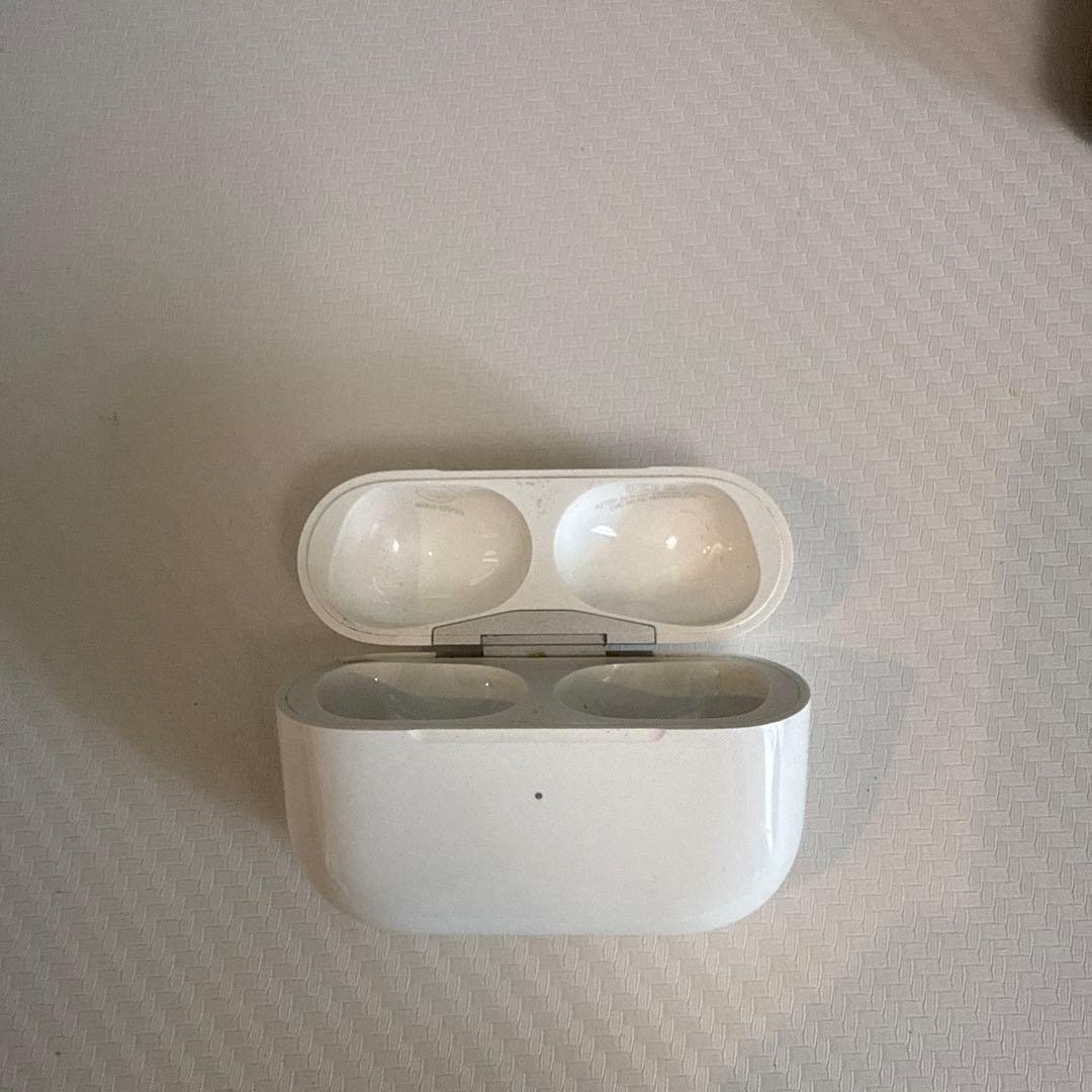 イヤホン airpodspro2 lightning