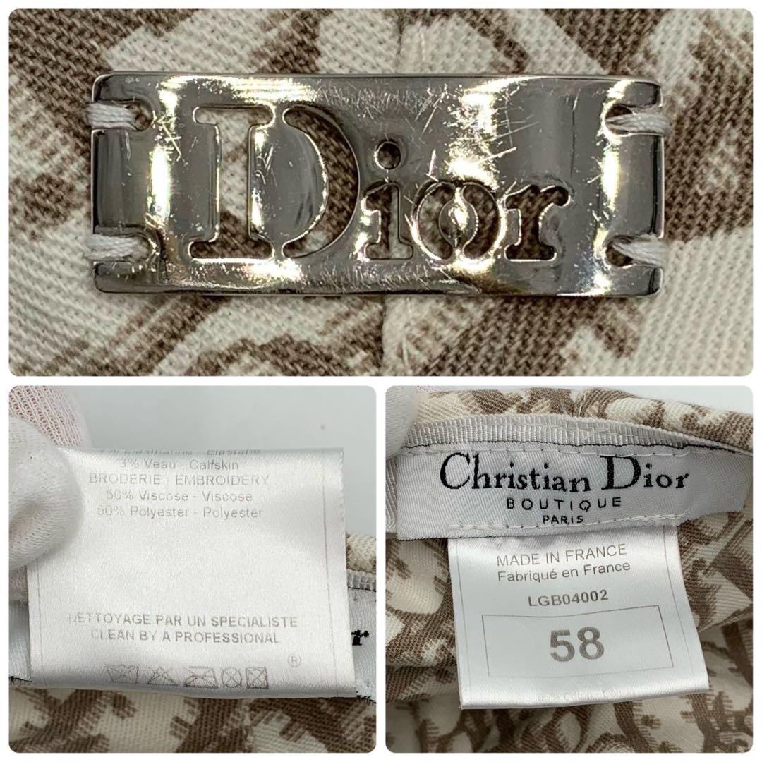［美品］ディオール　トロッター　キャスケット　フラワー刺繍　ロゴプレート
