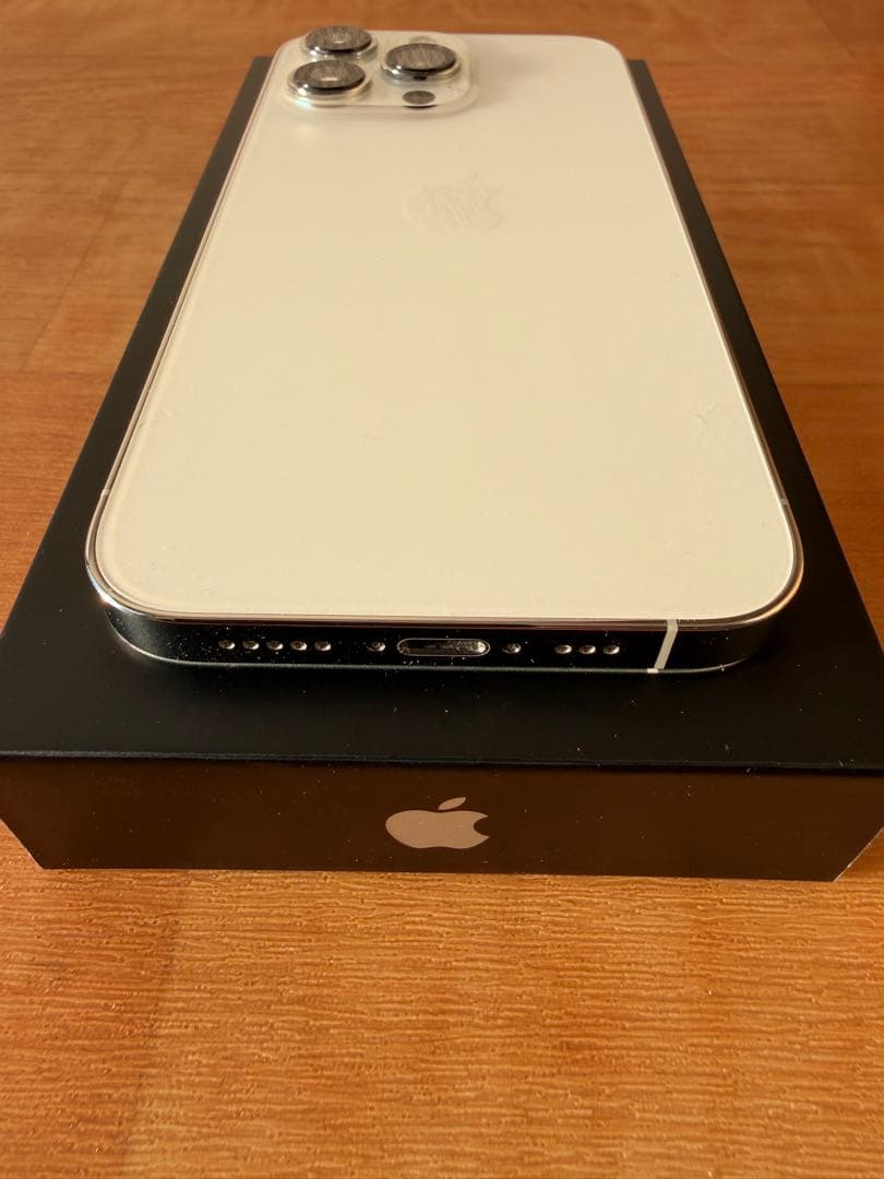 iPhone13Pro 256GB SIMフリー ホワイト　おまけ付き