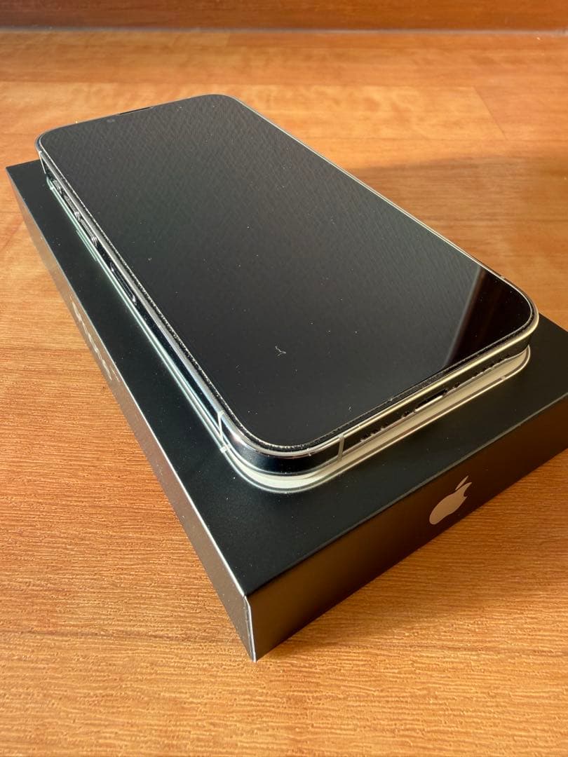 iPhone13Pro 256GB SIMフリー ホワイト　おまけ付き