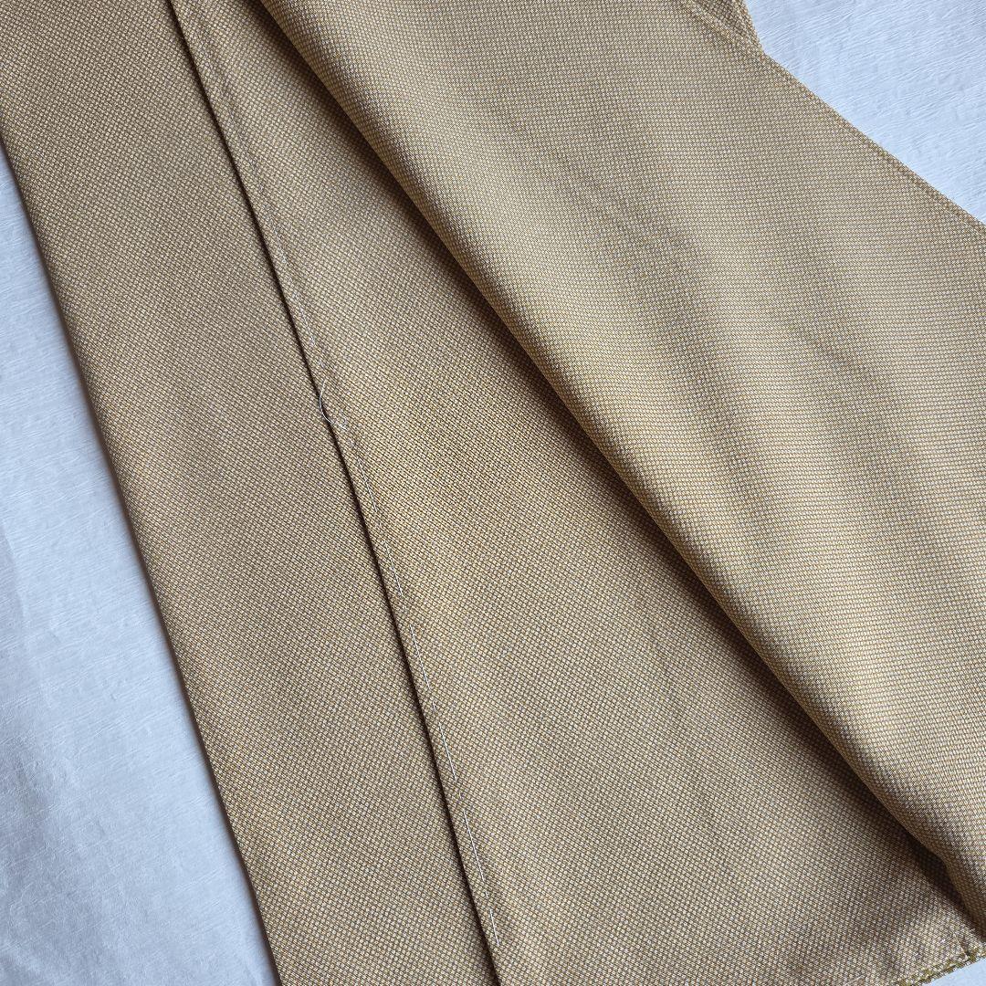 やわらかな榛色　行儀柄の江戸小紋