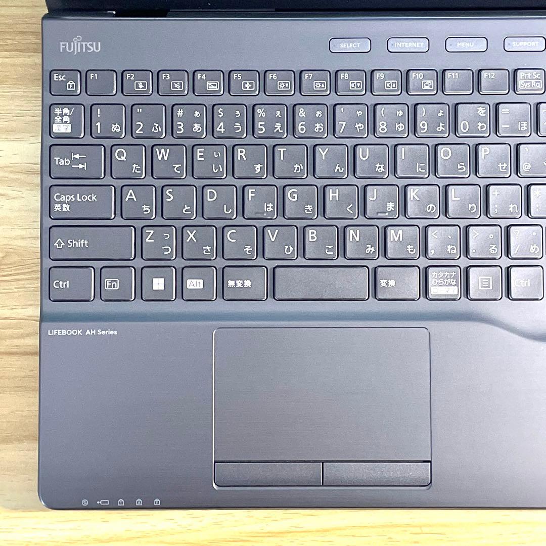 富士通 LIFEBOOK/Corei3-1215U/16GB/SSD512GB