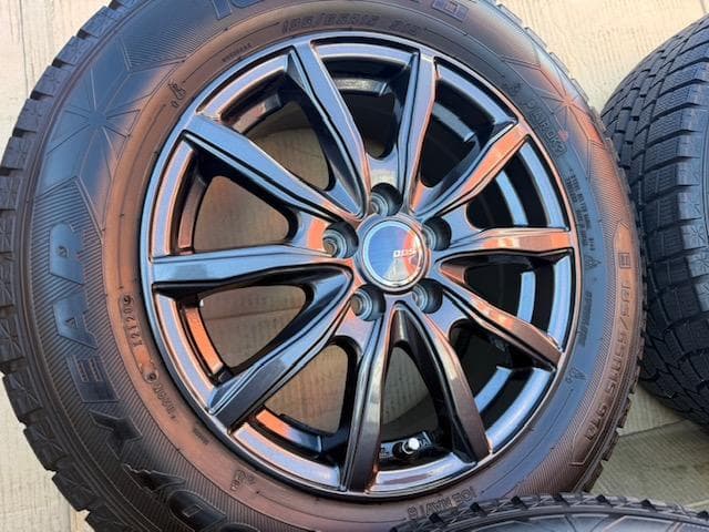 セレナ ノア ヴォクシー スタッドレスタイヤセット 195/65R15 バリ山！