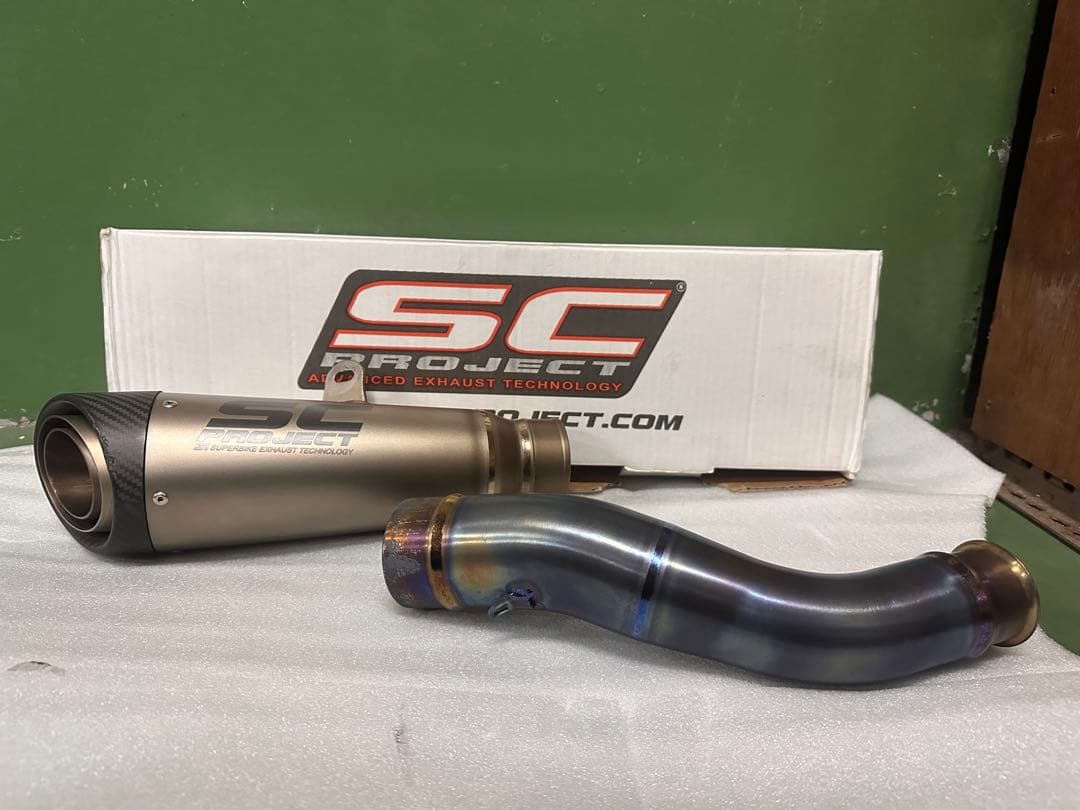 【期間限定！】ストリートトリプル 765RS SC project