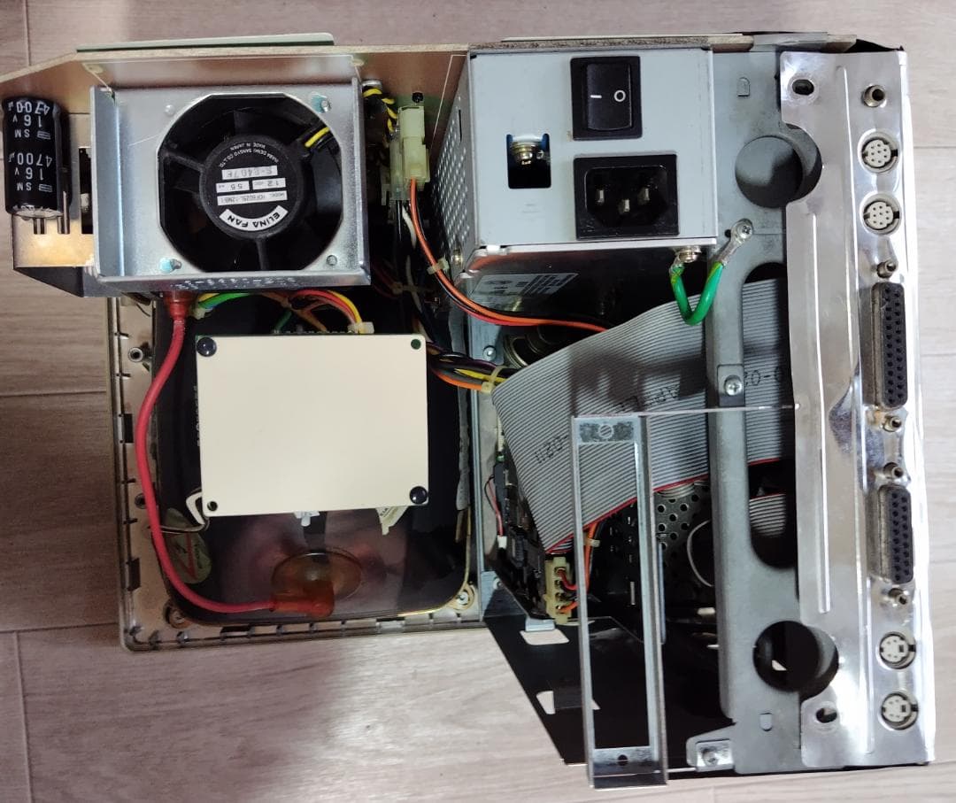 Apple M5011 Macintosh SE 貴重 パネル内面サイン入り