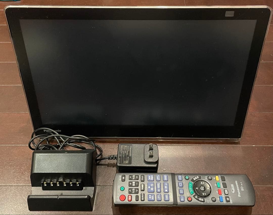 Panasonic UN-15LD11D 15インチ液晶（リモコン付）