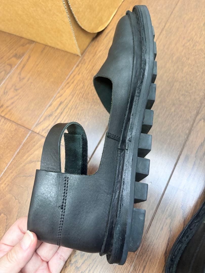 trippenトリッペン/FRINGE[フリンジ] ベルクロストラップ