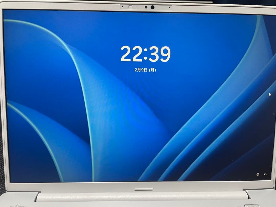 富士通 LIFEBOOK MH55/J3 ノートパソコン