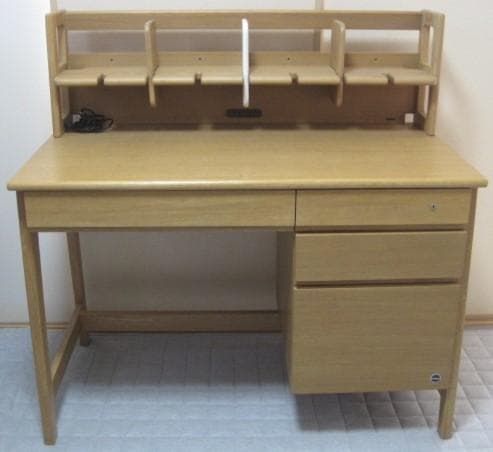【送料込み】学習机　ヒカリサンデスク　パティナ 110 (used)