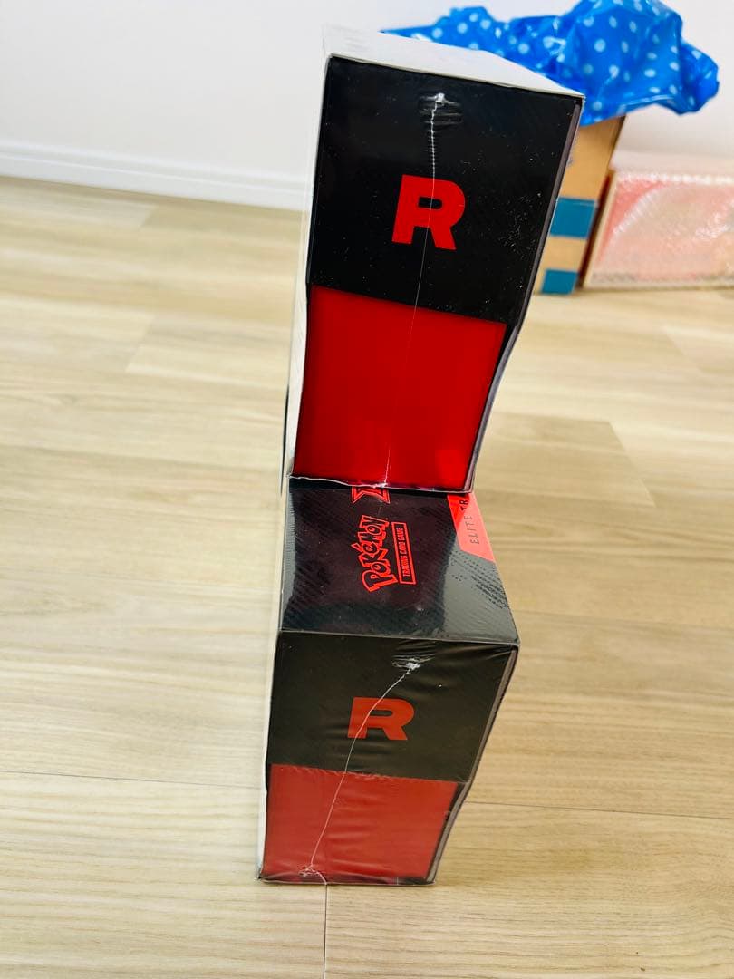 ポケモンカードゲーム Destined Rivals ETB 一箱