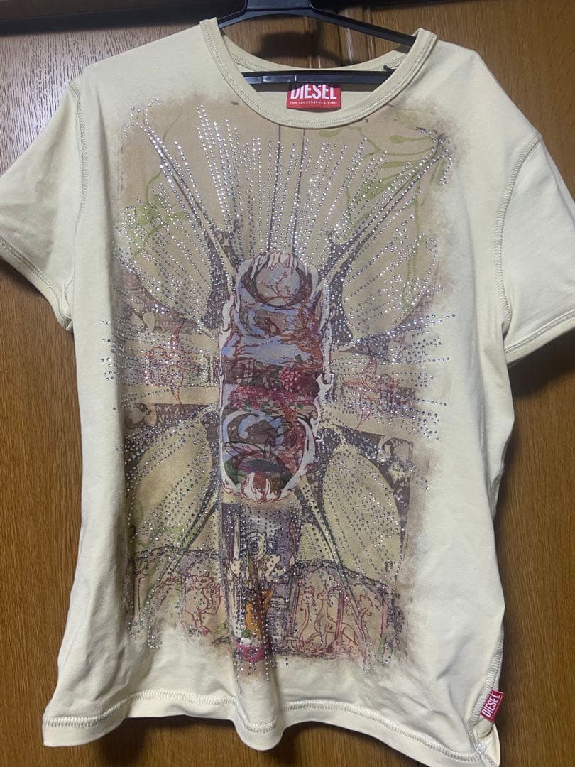 最終値下げDIESEL ビジュアルプリント Tシャツ ベージュ