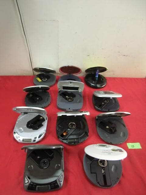 10：ケンウッド ソニー アイワ他　ポータブルCDプレーヤー　計11点　ジャンク