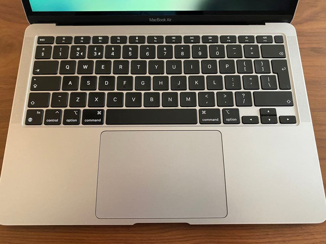 訳あり品 Apple MacBook Air (M1 2020) UK配列