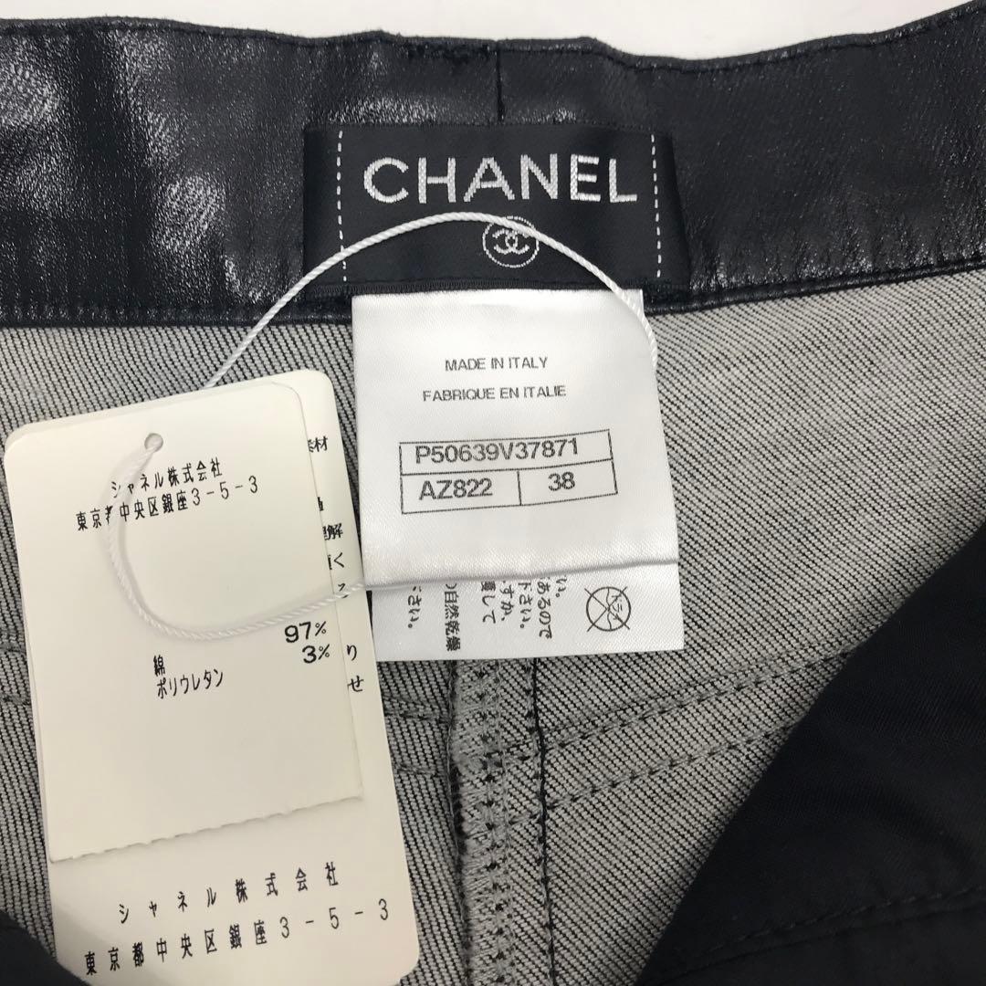 ☆未使用品☆CHANEL ショートパンツ デニム　ラメ　コーティング　黒　38