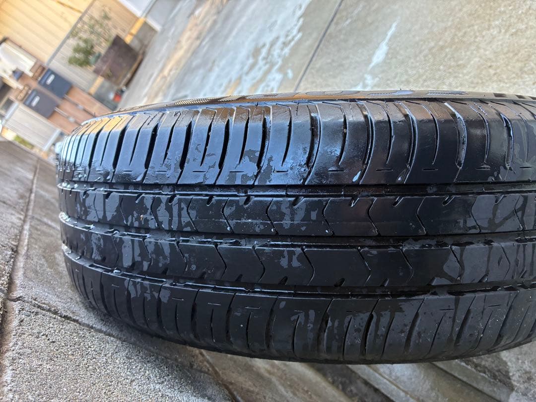 使用1年未満　ノーマル　ヨコハマ・ブリヂストン　185/65/r15　フリード