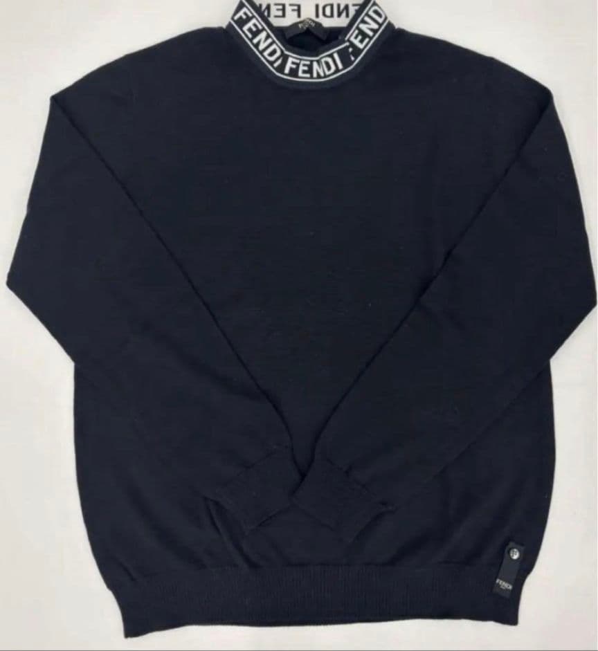 FENDI フェンディネックロゴジャガードニットセーター