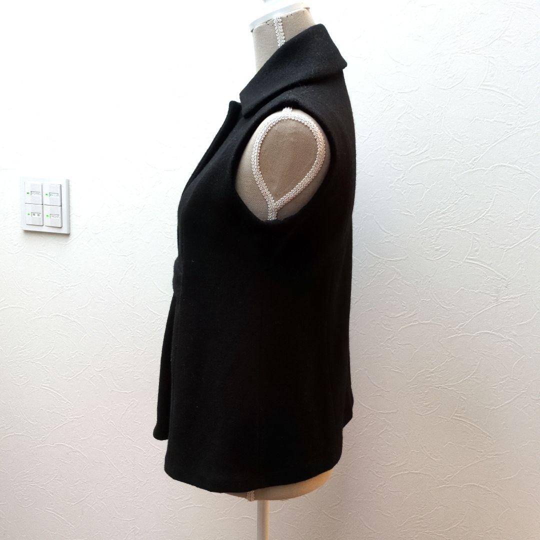 亘　エーティー A/T　レディースベスト　ブラック　毛100％　サイズＦ