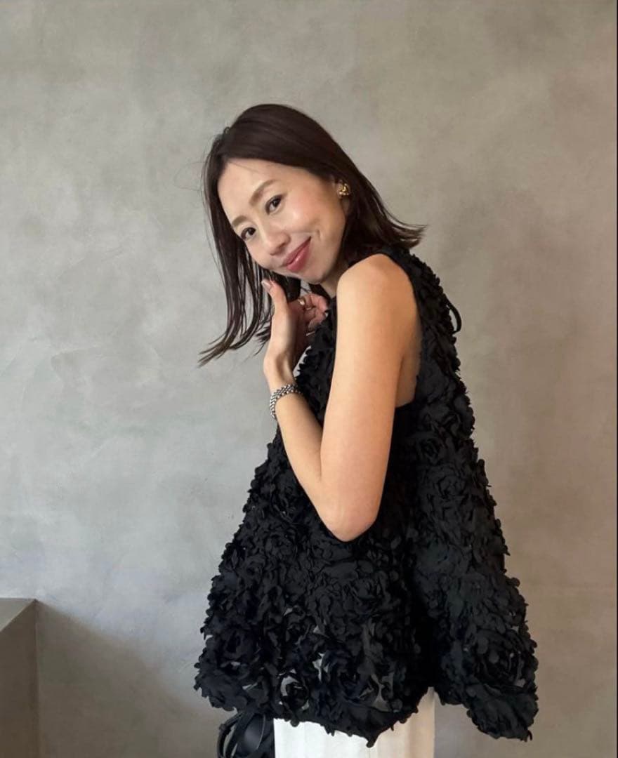 TORRAZZO DONNAトラッツォドンナ　フローラルシアーフレアトップス