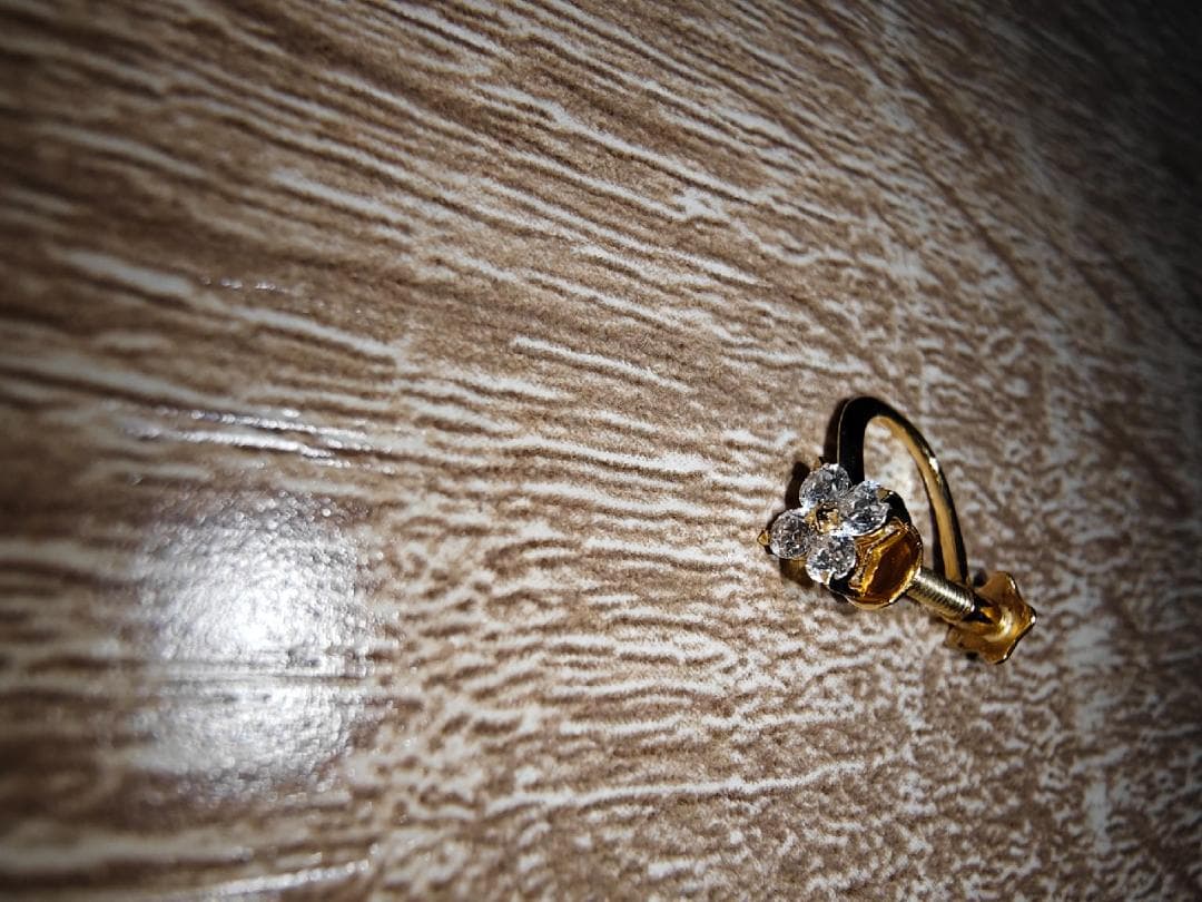 K18 イヤリング ダイヤモンド BRIGHTEST STARシリーズ 片耳