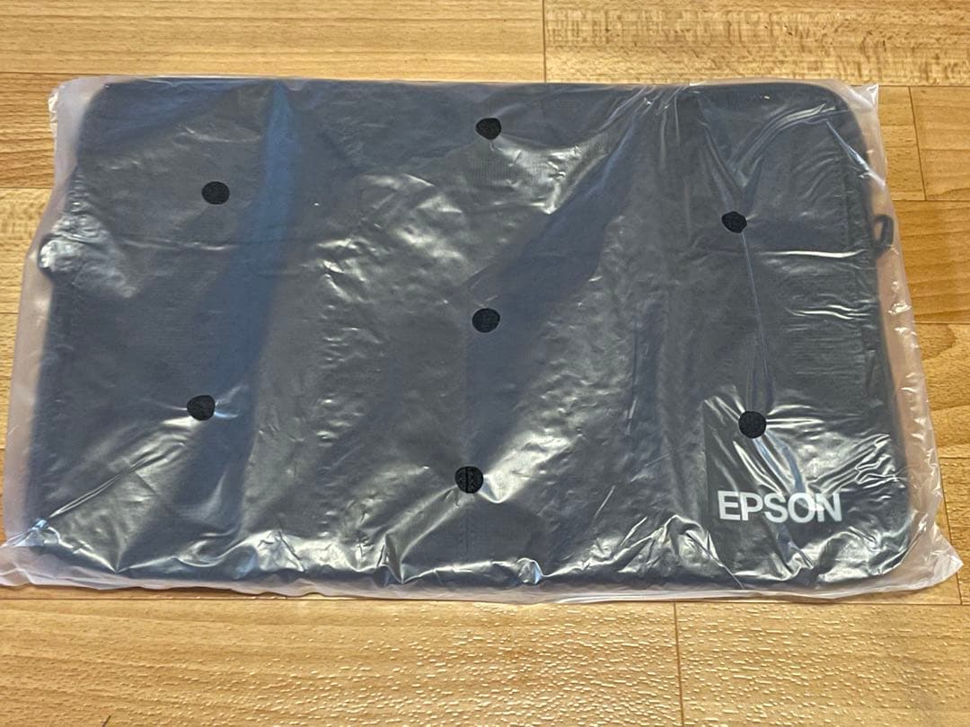 EPSON EB-1751 プロジェクター本体