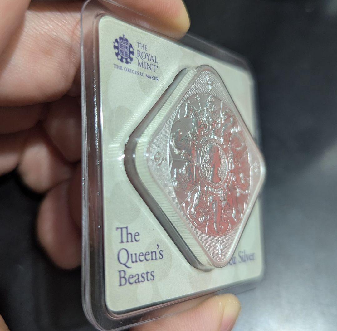 女王の野獣/ヤングヤングの肖像とクイーンズビースト/ 1oz 銀地金バー/純銀,