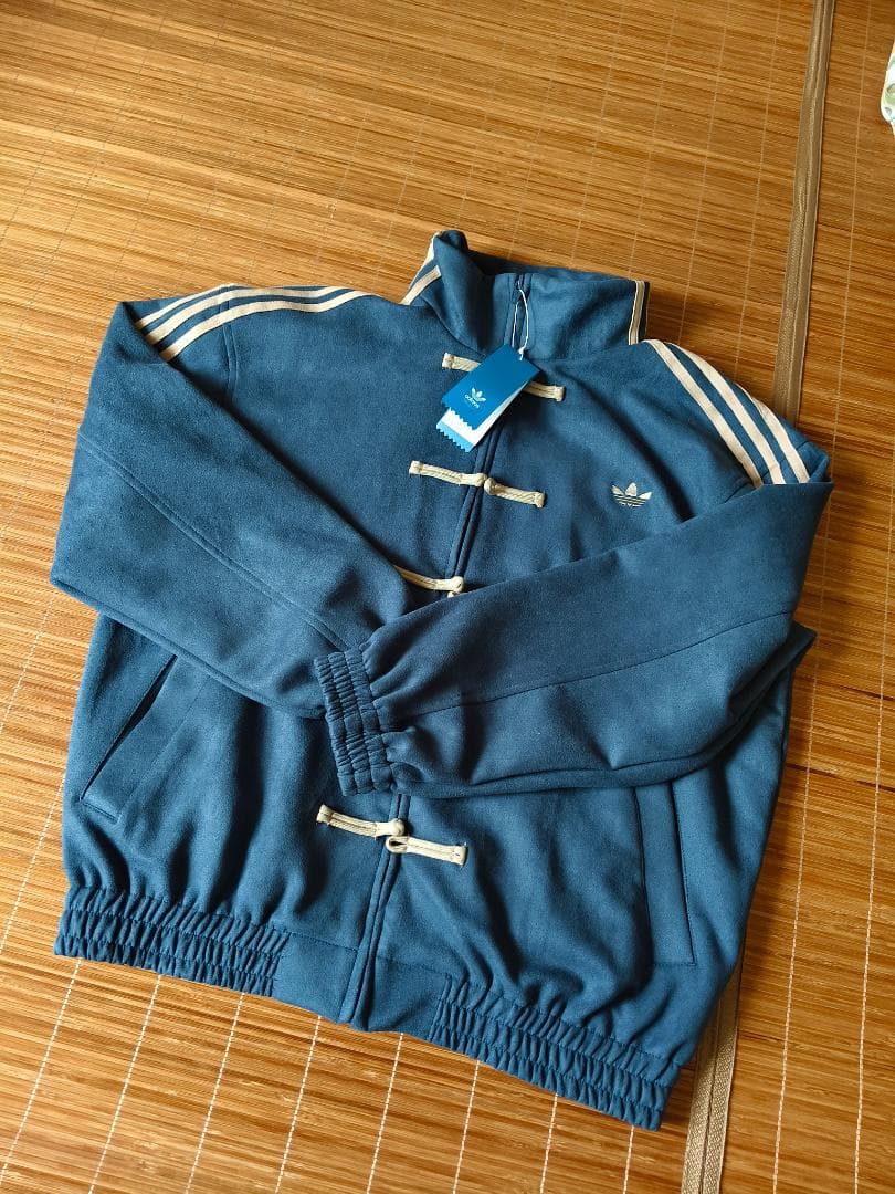 新品 アディダス 中国限定 蛇年トラックジャケット 青 サイズ XS