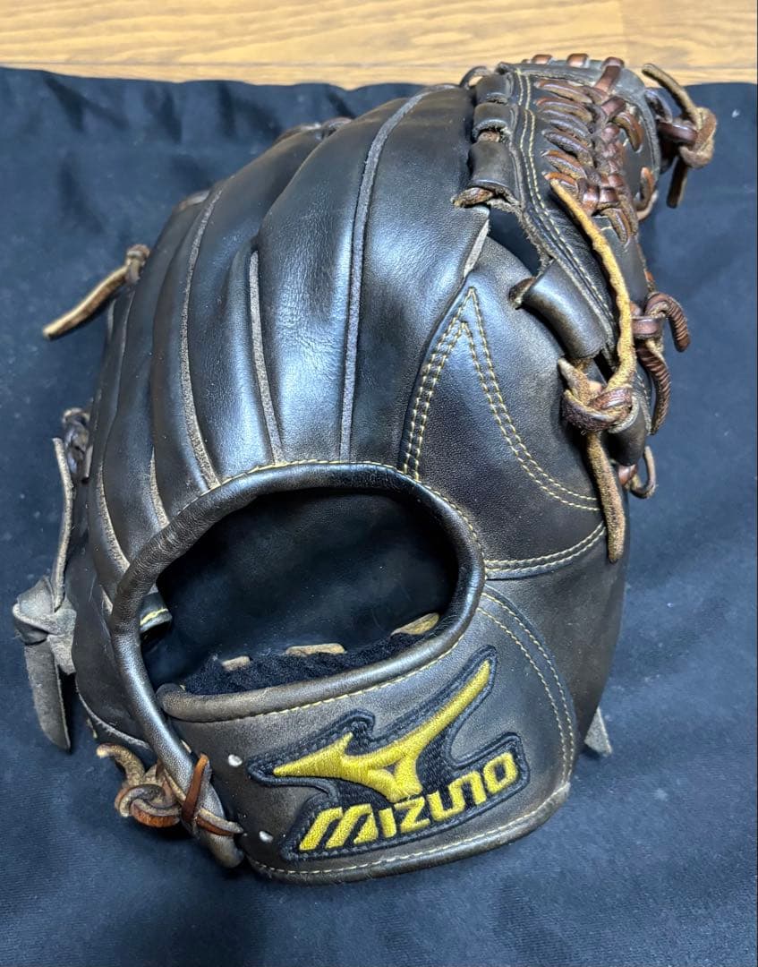 Mizuno Pro硬式グローブ 黒