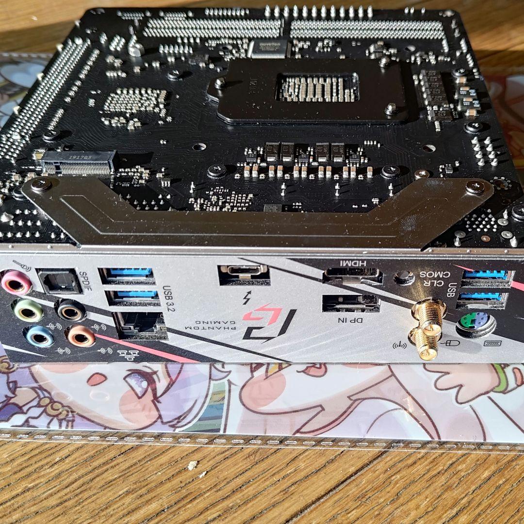 マザーボード ASRock X570i Phantom Gaming