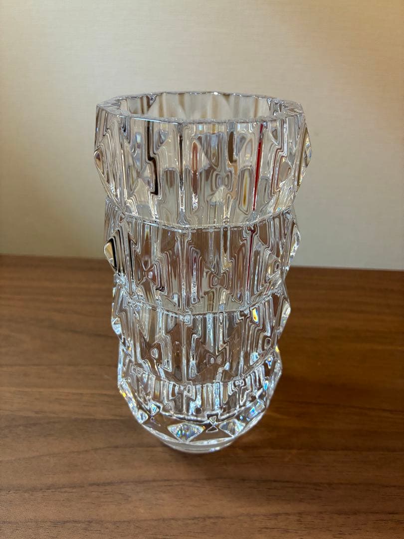 【新品 未使用】バカラ 花瓶 ルクソールベース（クリスタル）箱・取扱書付き