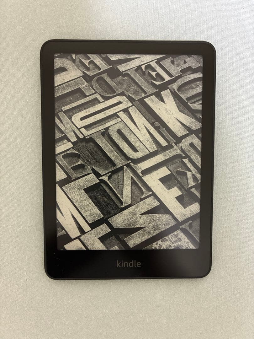 Kindle paperwhite 12世代　カバー付　中古