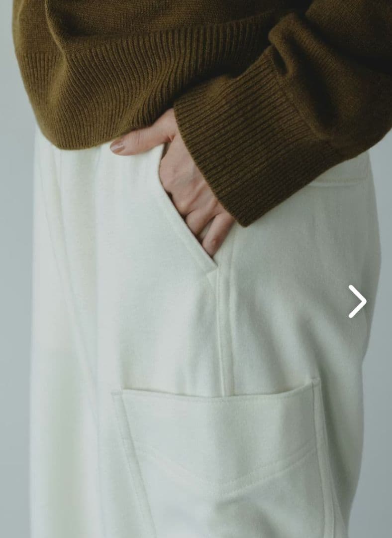 ウール100% カーゴパンツ