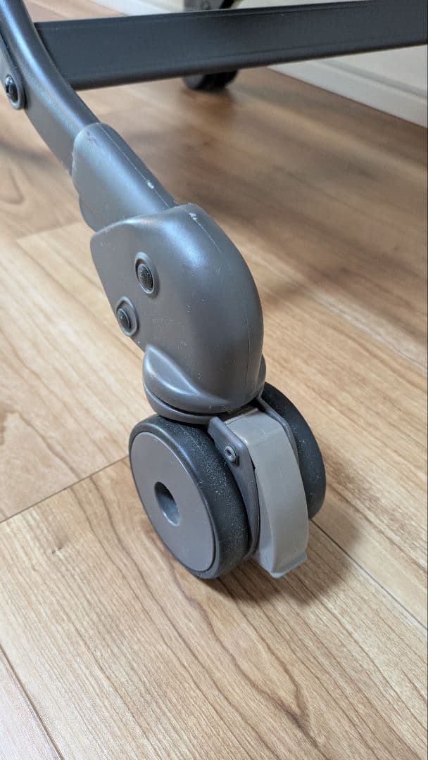 Combiネムリラ AUTO SWING BEDi EG　電動　オート