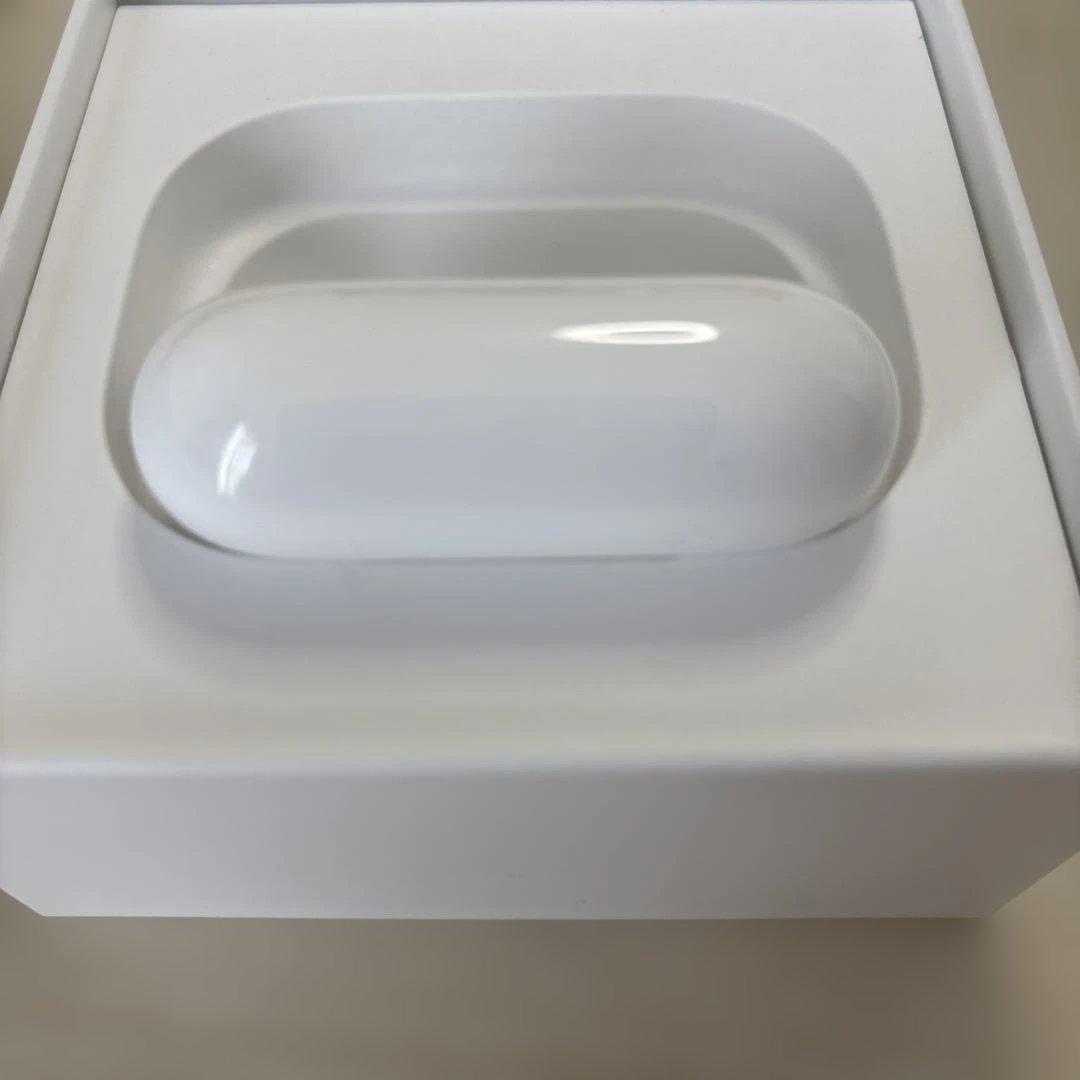 AirPods Pro 第二世代　ライトニングタイプ